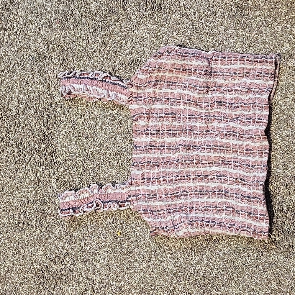 holister cropped tank